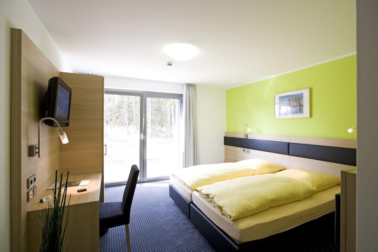 Hotel Und Kongresszentrum Wanderath Baar  Номер фото